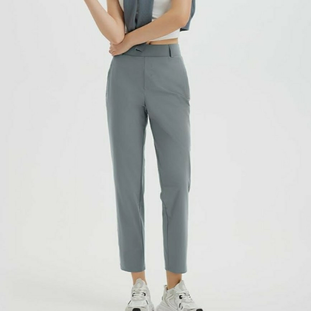 Baleaf Women's Gray Ankle Sport Pants